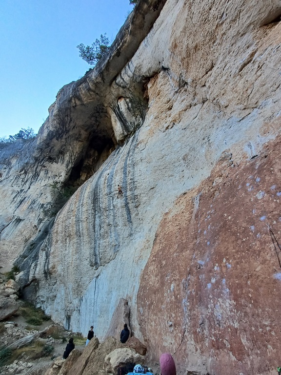 You are currently viewing First Ascent dans les gorges du Tarn pour Erwan LEGRAND